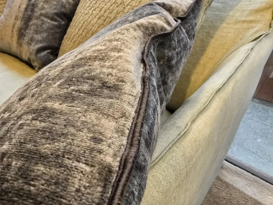 Divano letto Gervasoni Ghost 15