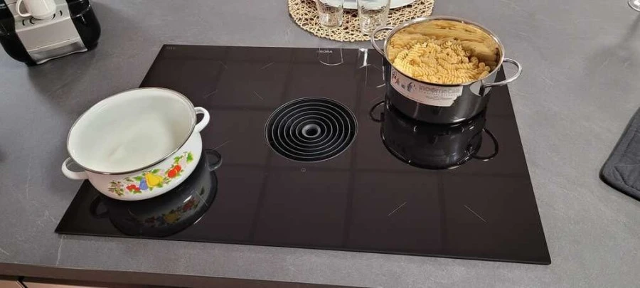 Cucina con Isola Bombelli Cucine Stone Art