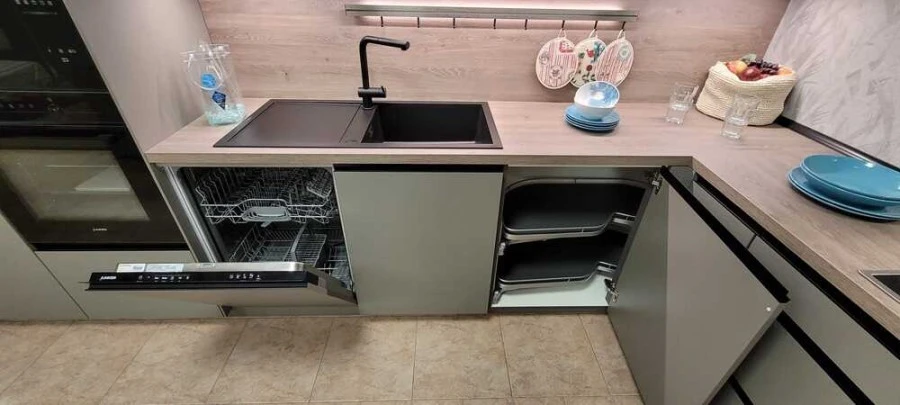 Cucina con penisola Bombelli Cucine Easy Tuoch