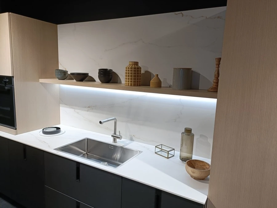 Cucina con Isola Arredo3 Time-Asia