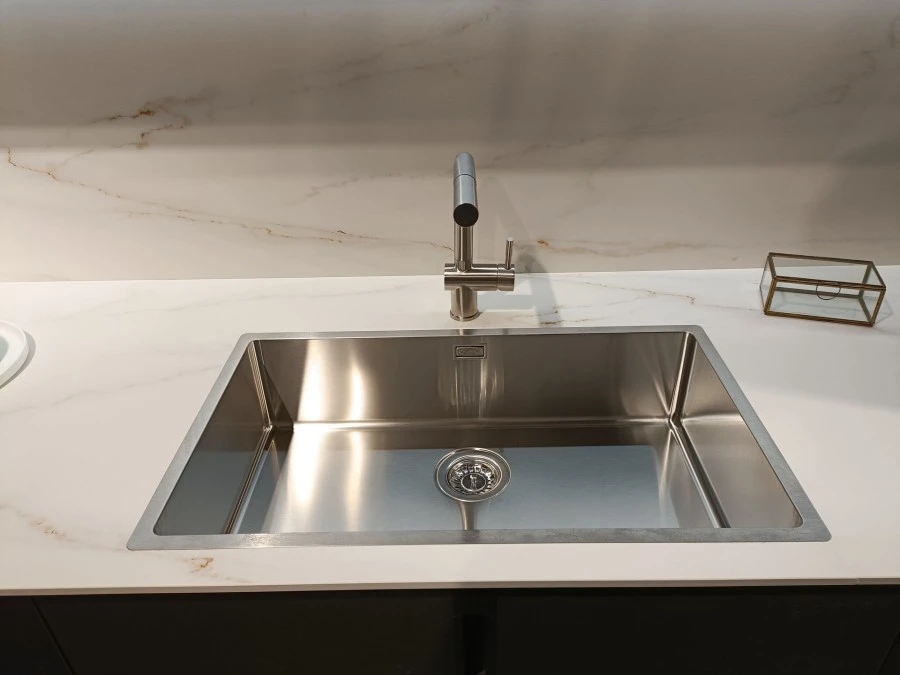 Cucina con Isola Arredo3 Time-Asia