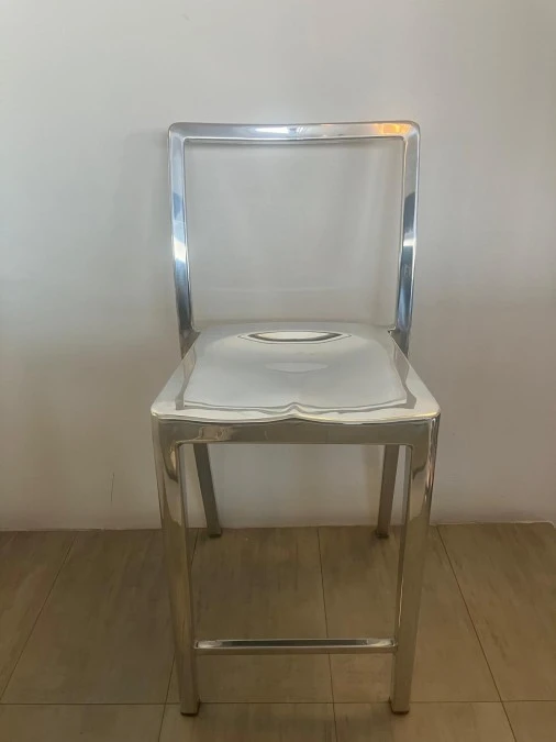 Sgabello Emeco Hudson