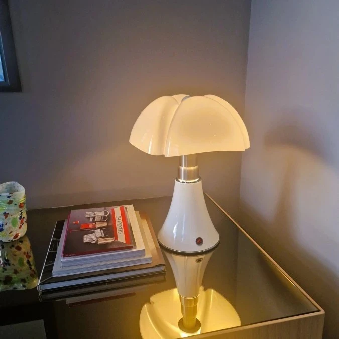 Lampada da tavolo Martinelli pipistrello cordless