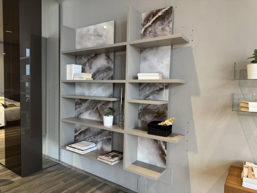 Libreria Lago Pentagram