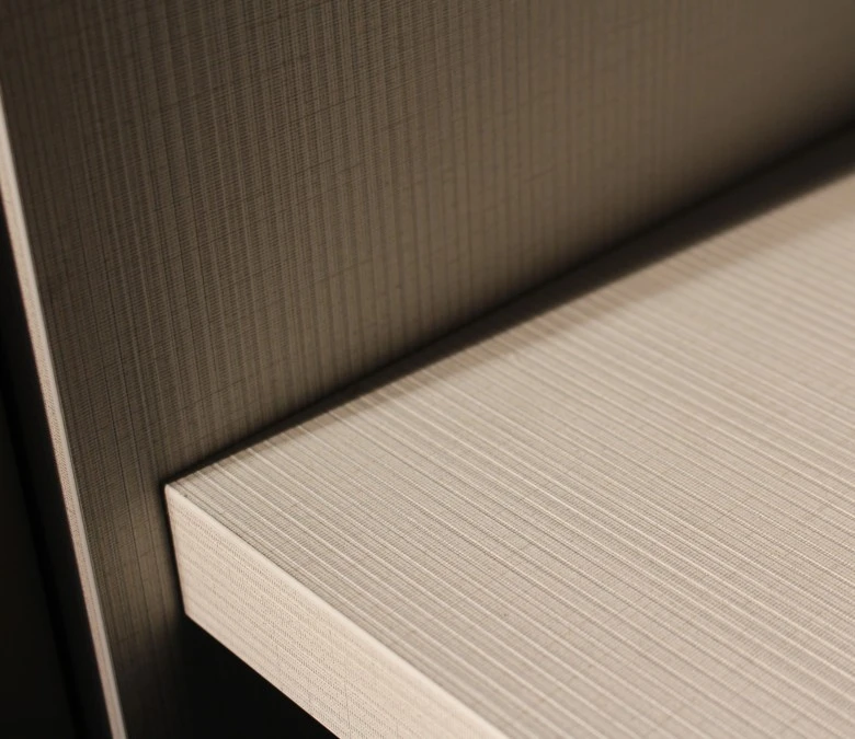 Armadio battente Poliform Senzafine Skin