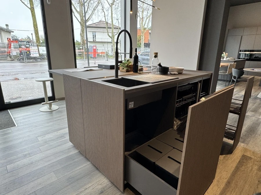 Cucina con Isola Meson's Slim