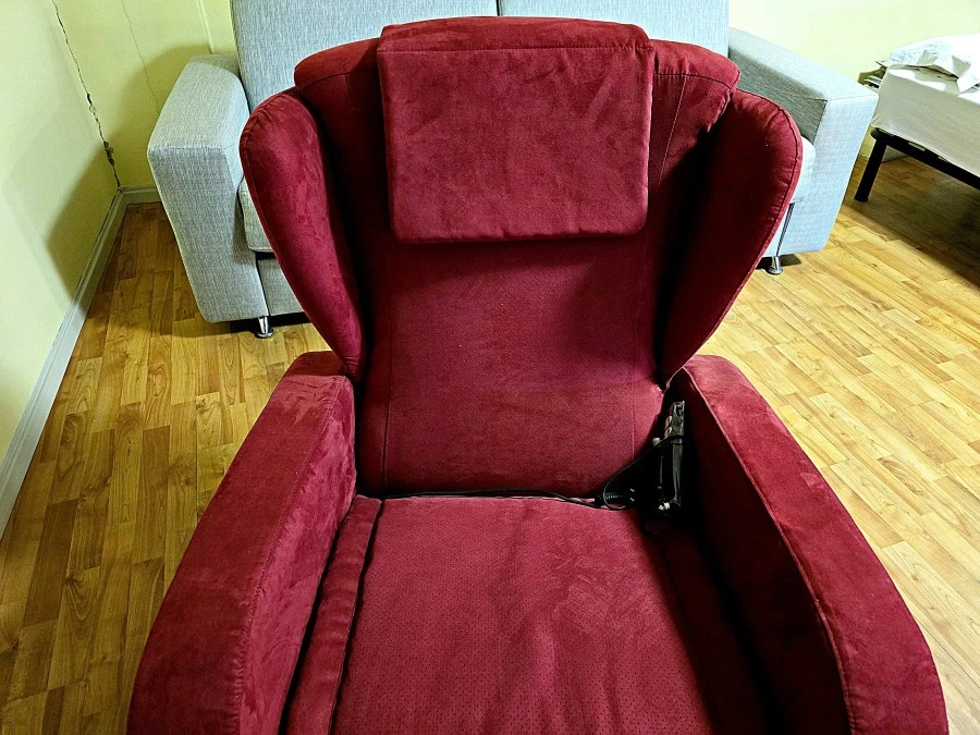 Poltrona Produzione Artigianale Trottola
