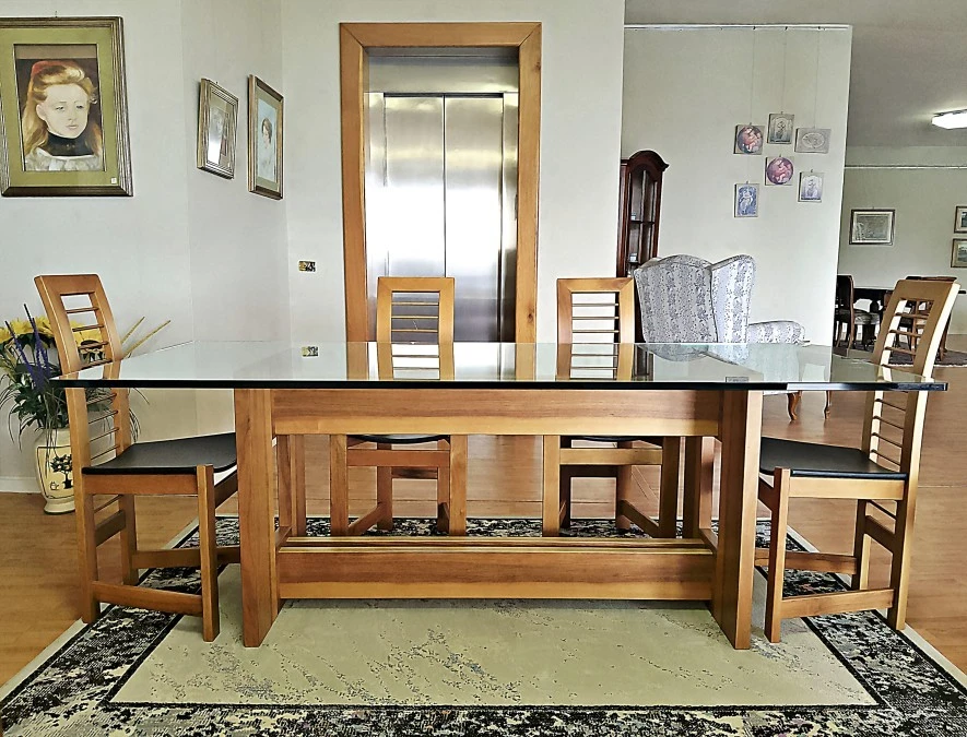 Tavolo rettangolare Valentini Noce & Vetro + 6 Sedie