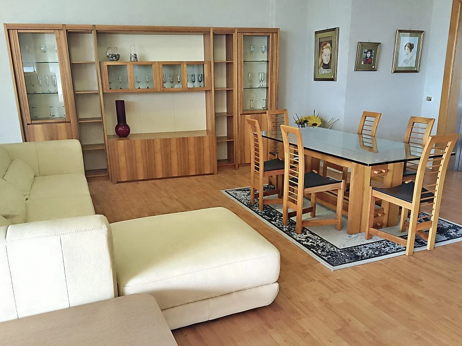 Tavolo rettangolare Valentini Noce & Vetro + 6 Sedie