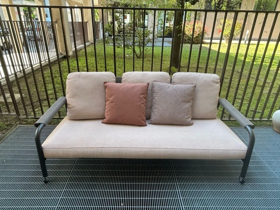 Divano da giardino Roda Astra