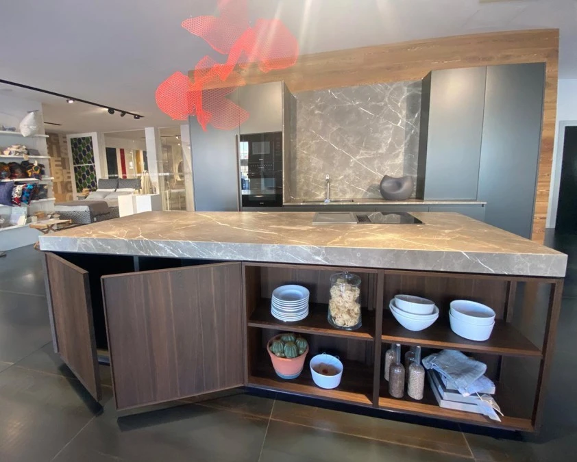 Cucina con Isola Key SLIM + KUADRA