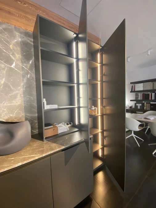 Cucina con Isola Key SLIM + KUADRA