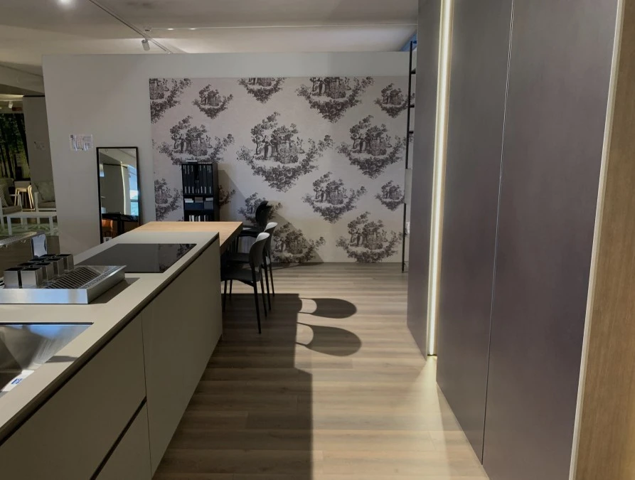 Cucina con Isola Modulnova BLADE METALLI