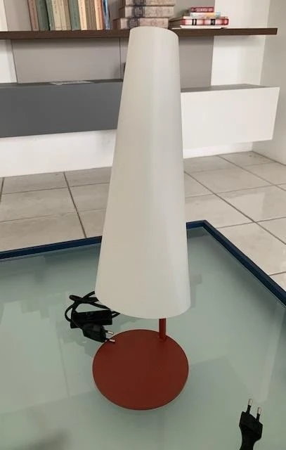 Lampada da tavolo Produzione Artigianale Icon