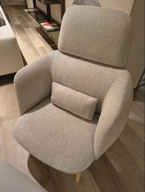 Poltrona con pouf Maxdesign Betty