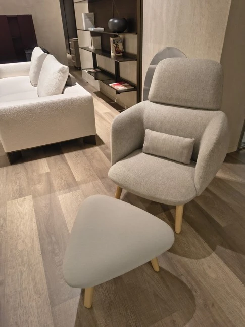 Poltrona con pouf Maxdesign Betty