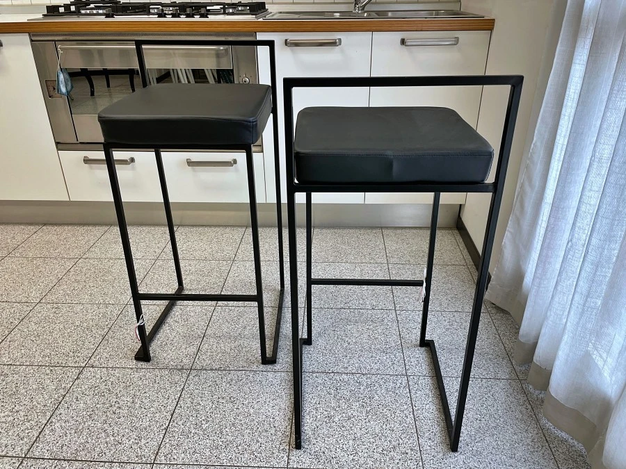 Sgabello Produzione Artigianale Dodo  (set di 2)