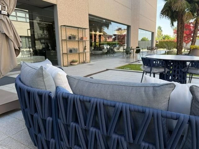 Divano da giardino Talenti Swipe Sofa