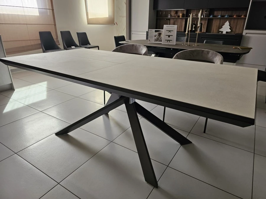 Tavolo allungabile Ozzio TAVOLO CERAMICA LUCE
