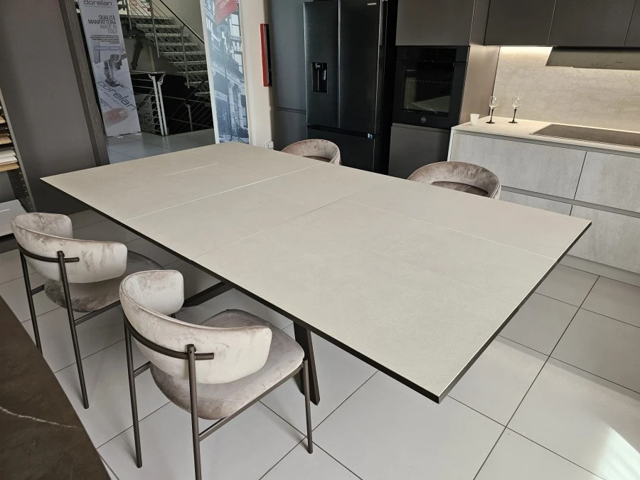 Tavolo allungabile Ozzio TAVOLO CERAMICA LUCE