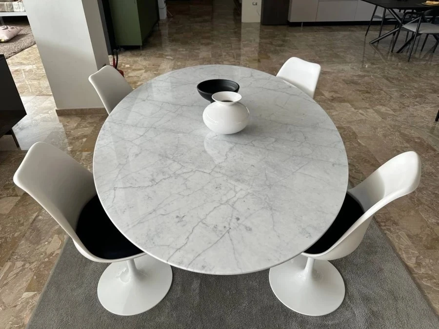 Tavolo e sedia Alivar saarinen
