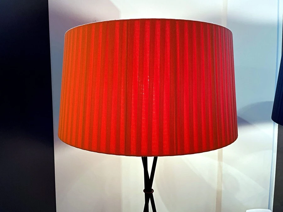 Lampada da terra Santa & Cole Trípode G5