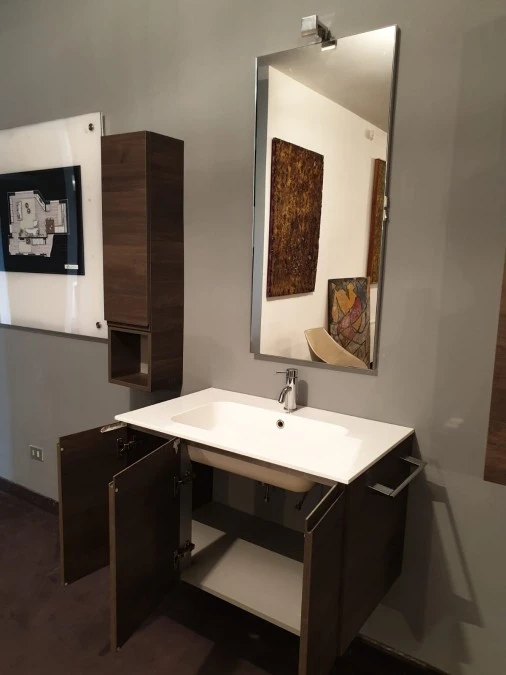Mobile bagno Produzione Artigianale anta gola J