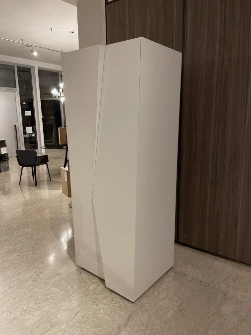 Armadio battente Minotti Italia Lady