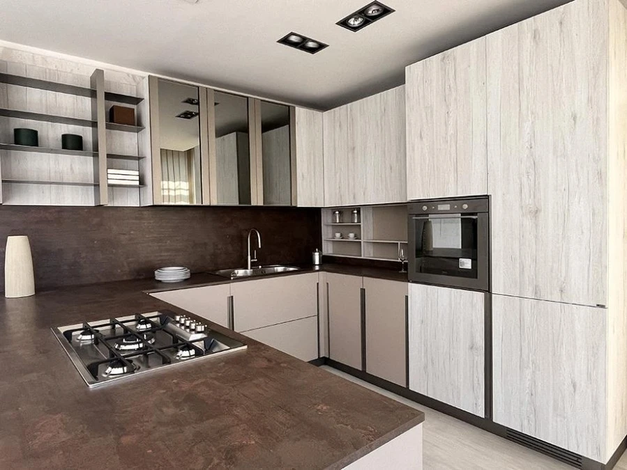 Cucina con penisola Composit Lounge