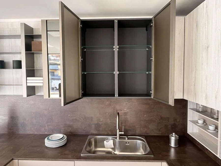 Cucina con penisola Composit Lounge