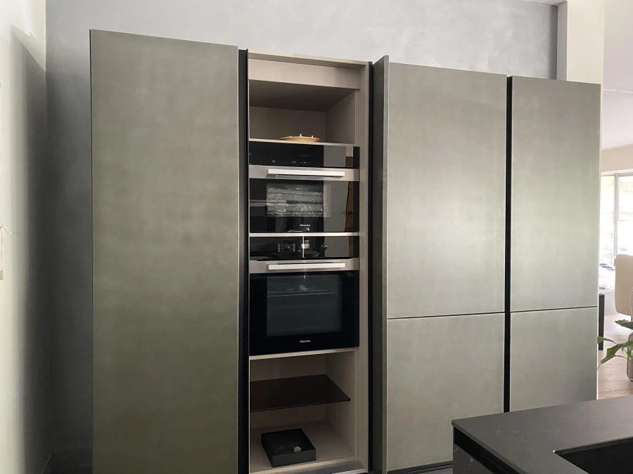 Cucina con Isola Euromobil Antis/Telero