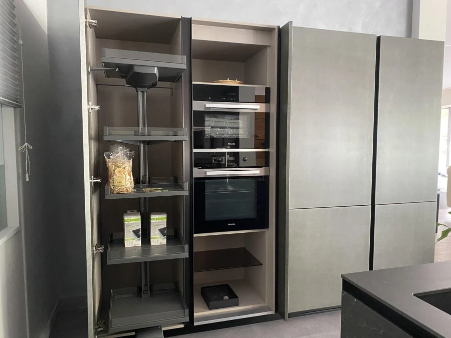 Cucina con Isola Euromobil Antis/Telero