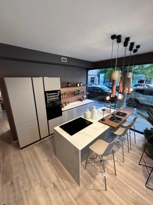 Cucina con Isola Aran cucine Erika Pet