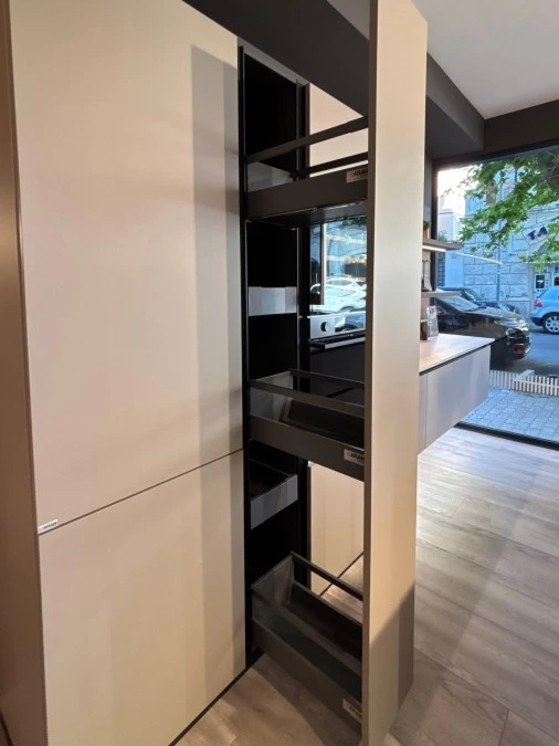 Cucina con Isola Aran cucine Erika Pet