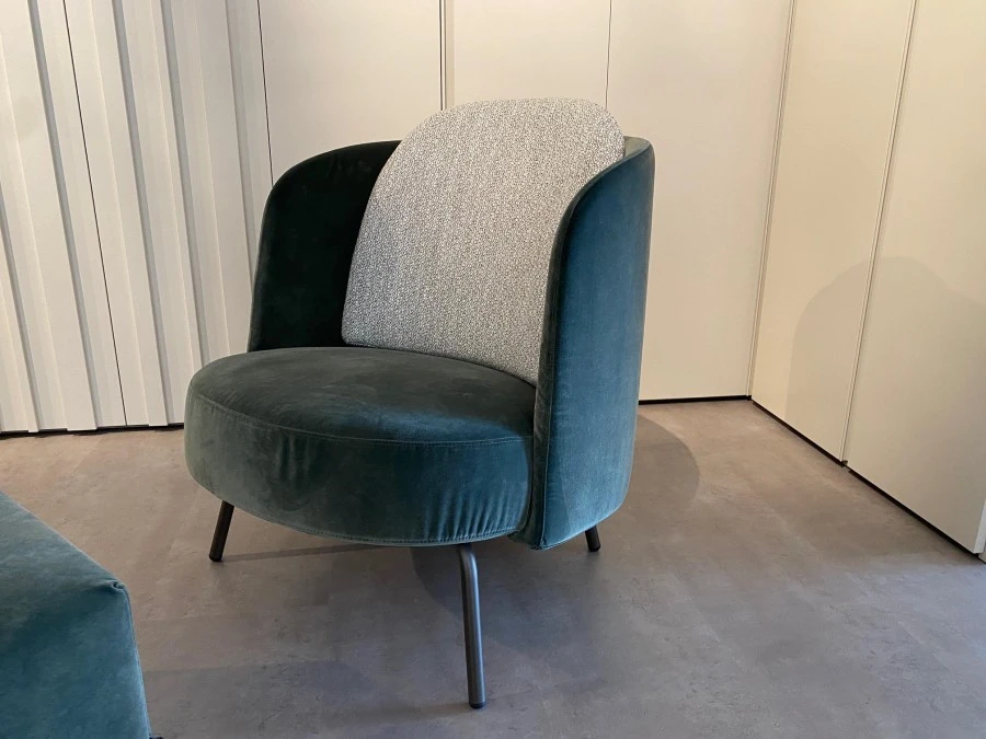 Poltrona con pouf Ditre Italia LUCIA