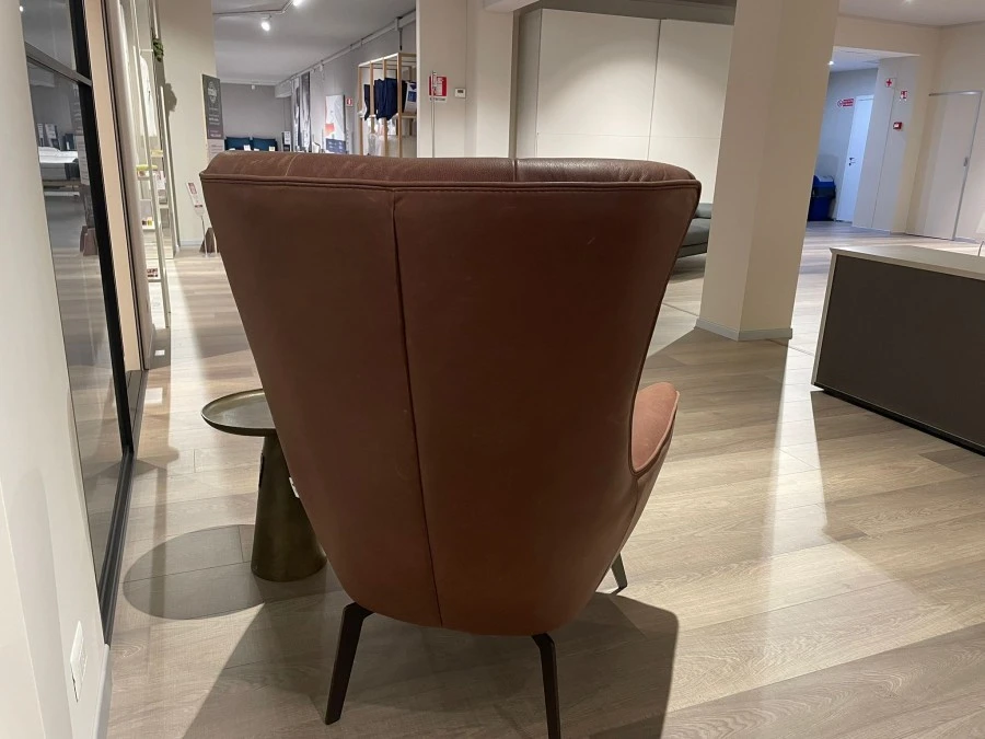 Poltrona con pouf Calia Jaco