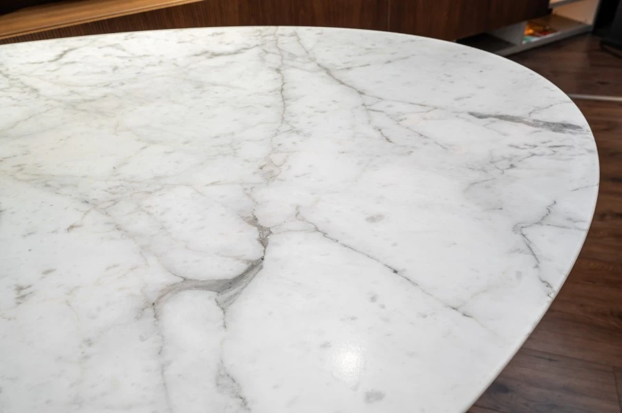 Tavolo Clessidra Ellittico - Midj in vendita da Colab Design