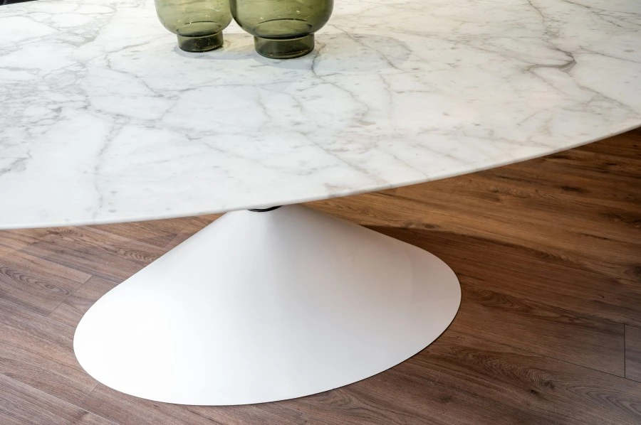 Tavolo Clessidra Ellittico - Midj in vendita da Colab Design