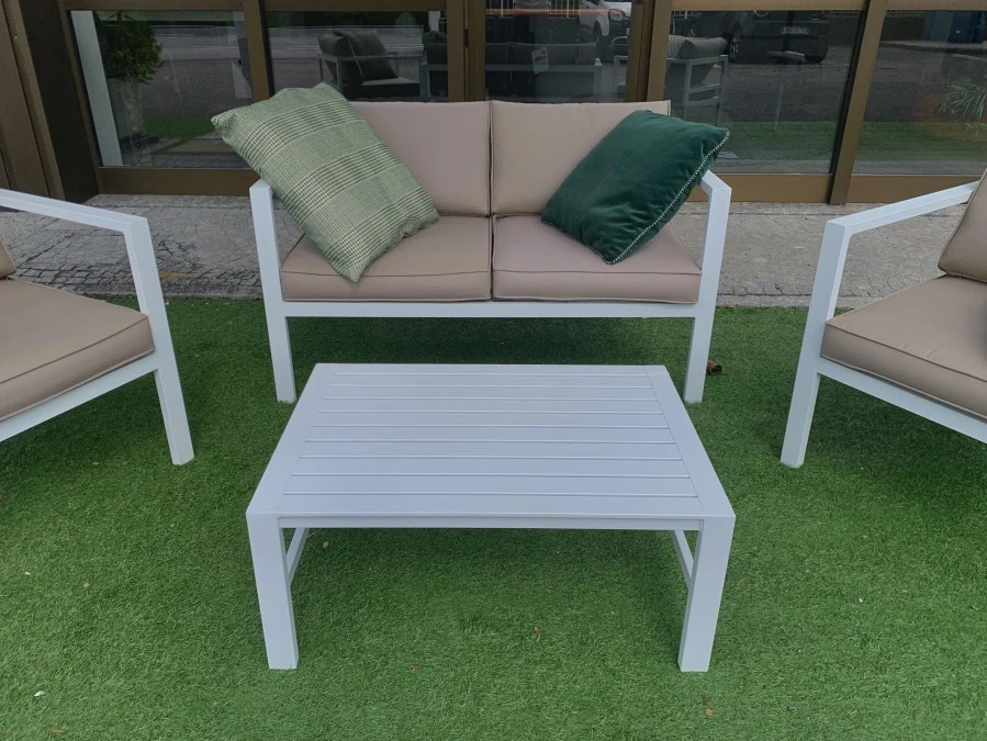 Gruppi tavoli e sedute Outdoor Cosma Center AVANA