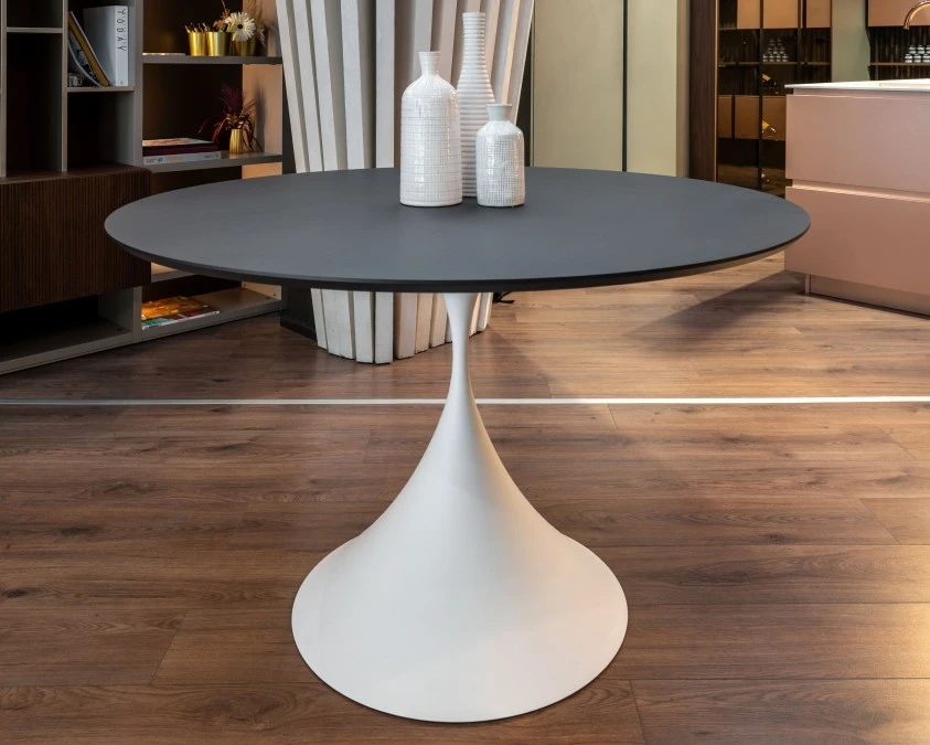 (new) Tavolo LEO by MIDJ