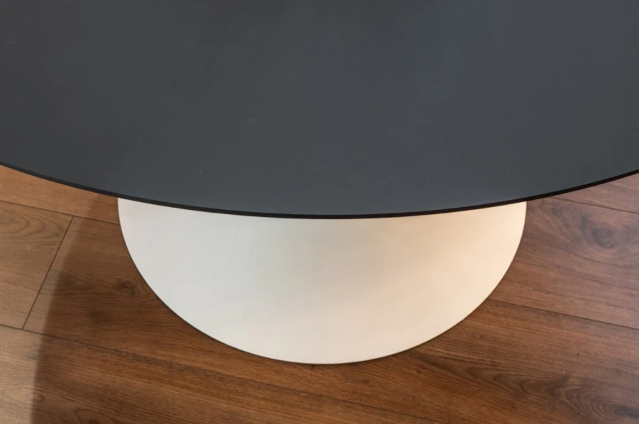 (new) Tavolo LEO by MIDJ
