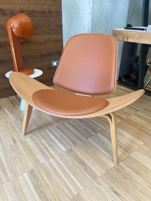Poltroncina Carl Hansen & Søn CH07 | Shell