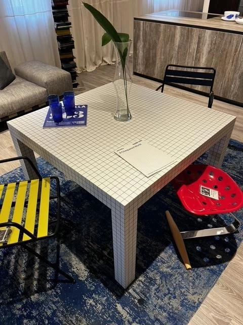 Tavolo quadrato Zanotta Quaderna 2600