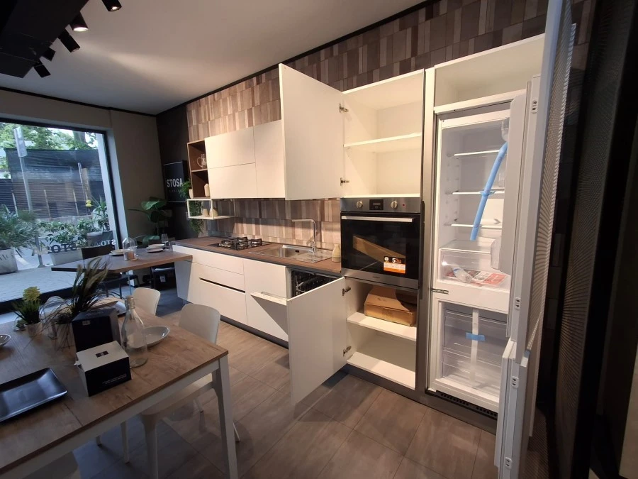 Cucina lineare Stosa Cucine Kaya