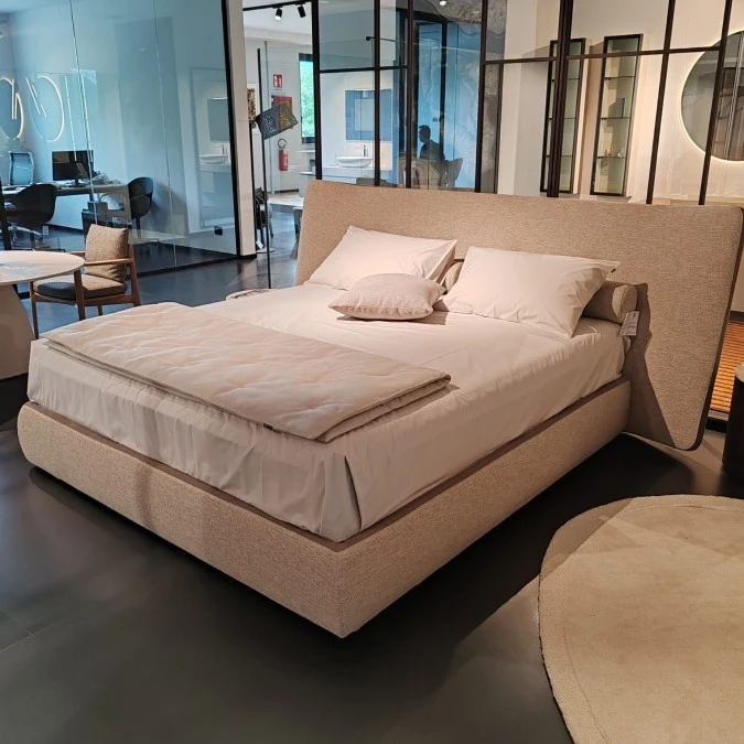 Letto matrimoniale Poliform Rever