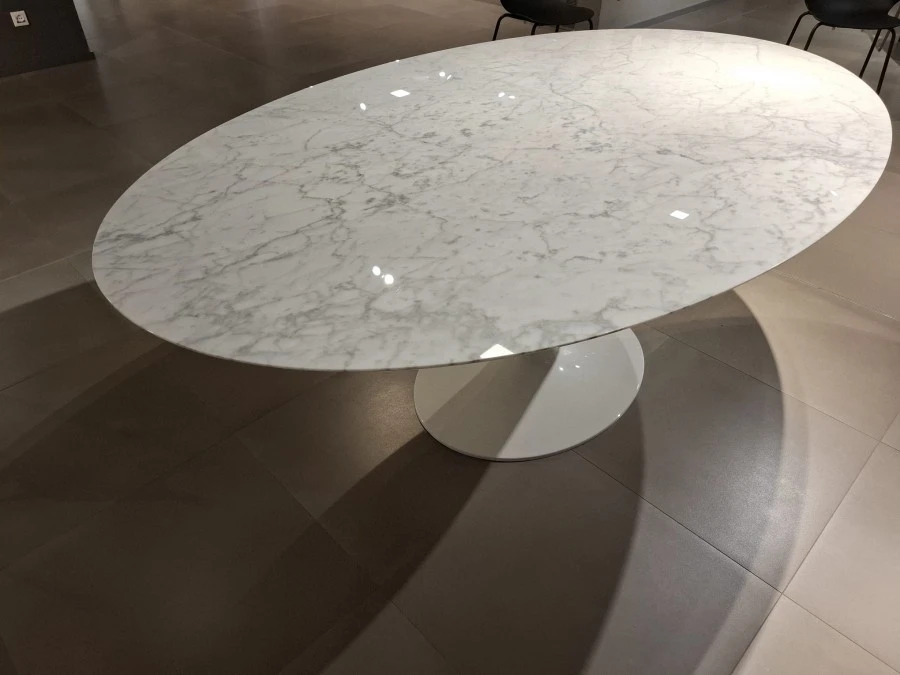 Tavolo ovale Sigerico Design d'autore