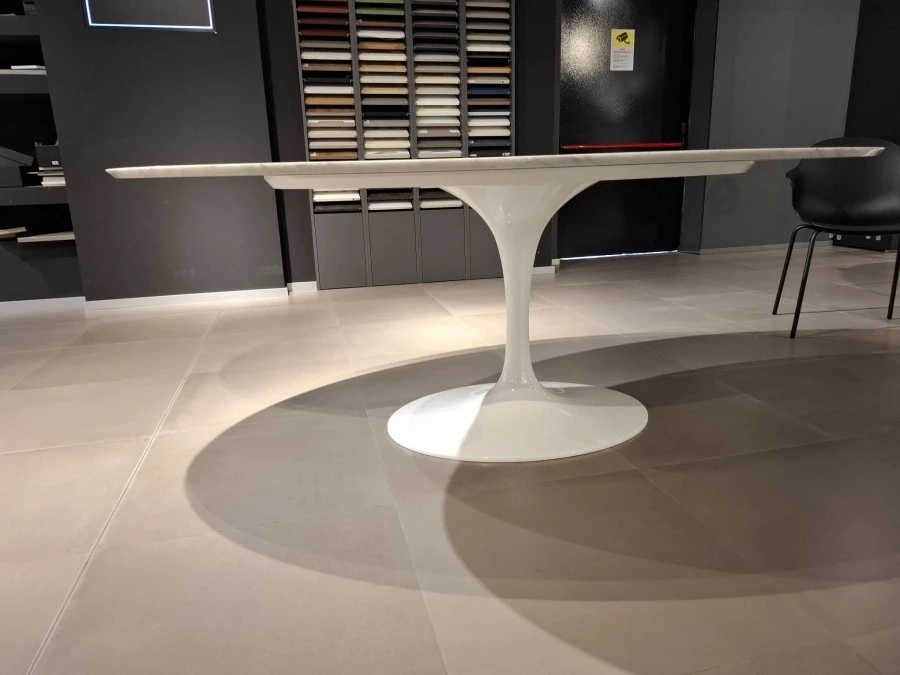 Tavolo ovale Sigerico Design d'autore