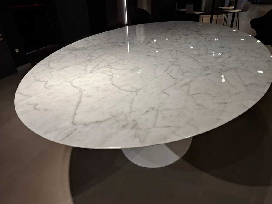 Tavolo ovale Sigerico Design d'autore