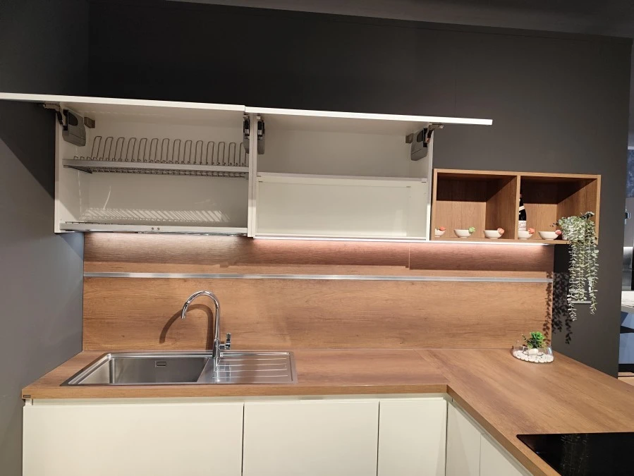 Cucina con penisola Scavolini EVOLUTION