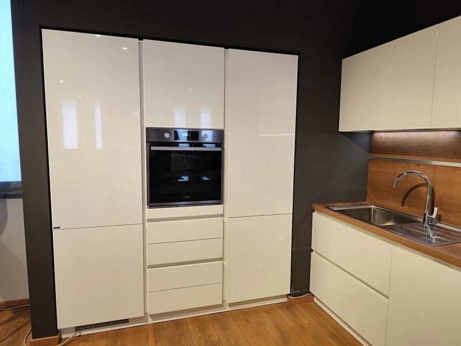 colonna frigo/forno/dispensa